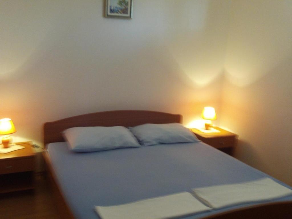 Apartment In Kustici With Balcony, Wifi, Washing Machine Esterno foto